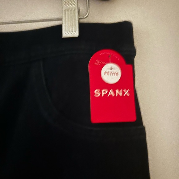 SPANX Jean-ish Ankle Leggings. Brand new. Never worn. Twilight Rinse. Petite 1X. - Picture 6 of 7
